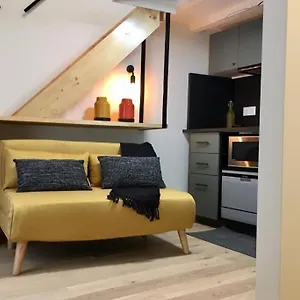 Charming Studio Michel Lecomte 75003 Paris