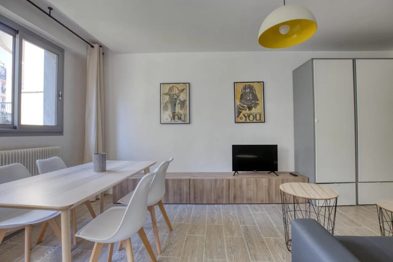 Charming Apartment In The Heart Of The 19Th Παρίσι Γαλλία