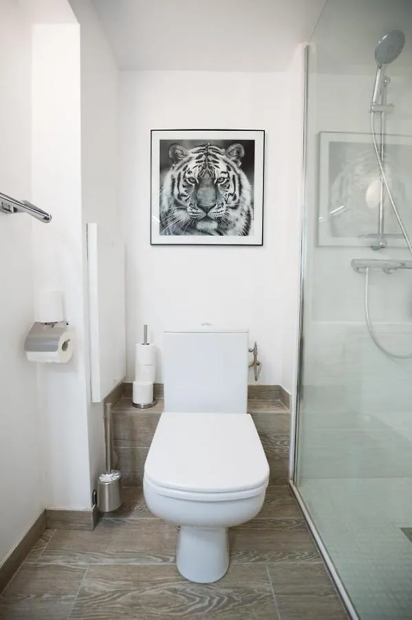 Charming Apartment In The Heart Of The 19Th Παρίσι